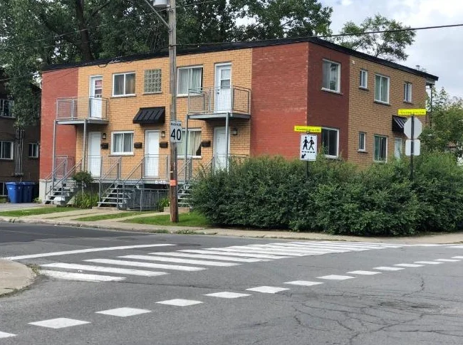 4-1/2 à louer Longueuil (rez-de-chaussée)