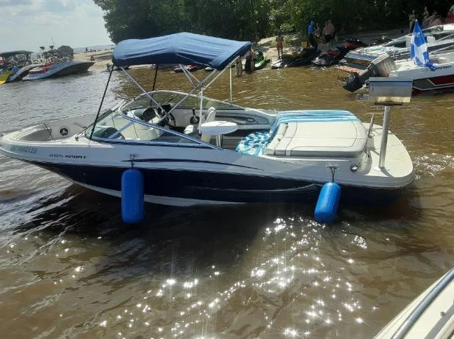 Sea Ray 205 sport, 2008, open deck. thumbnail 7