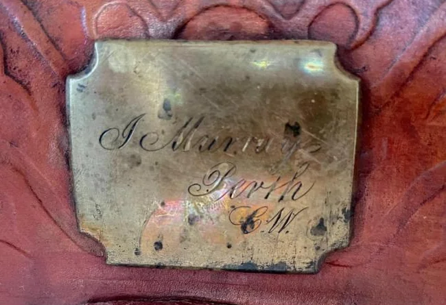 Malle en Cuir Antique Britannique Murray Perth CW c1860, British Antique leather Trunk thumbnail 2