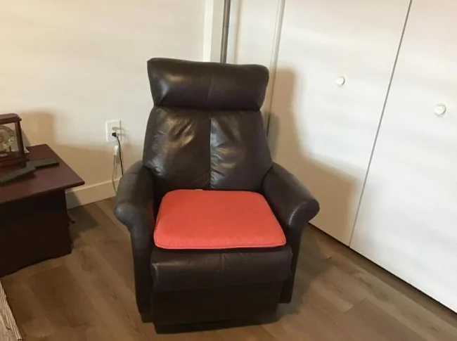 Fauteuil Elran à étirement électrique en cuir thumbnail 4