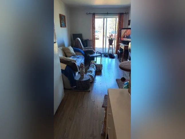 3 1/2 à louer a Coteau du L'an aucune marche ni escalier thumbnail 2