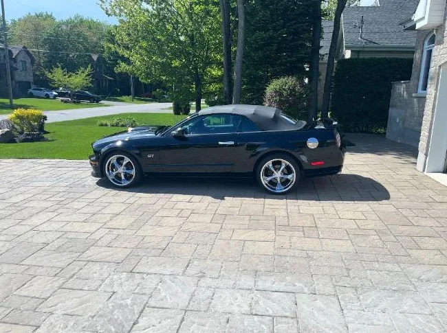 Mustang GT 2005 convertible thumbnail 7
