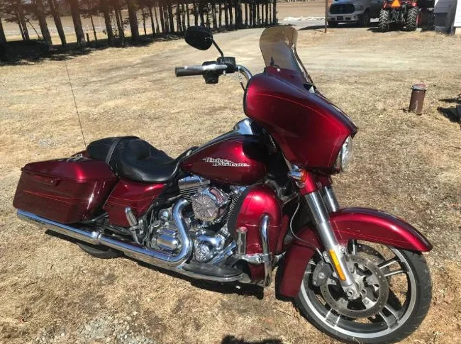 Harley FLHX 2016 thumbnail 4