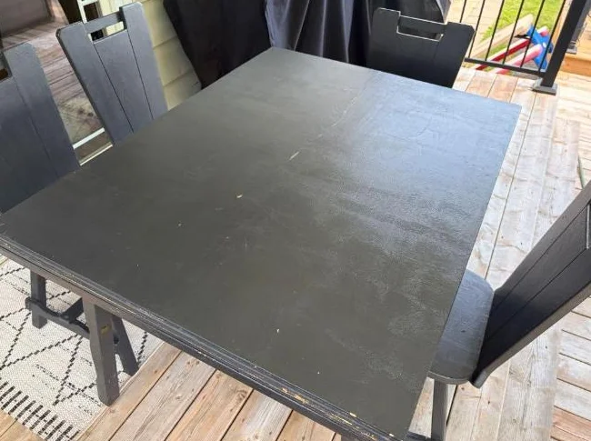 Table de cuisine avec 4 chaires thumbnail 4