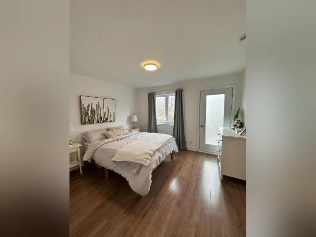 Grand appartement 4 1/2 sur 2 étages