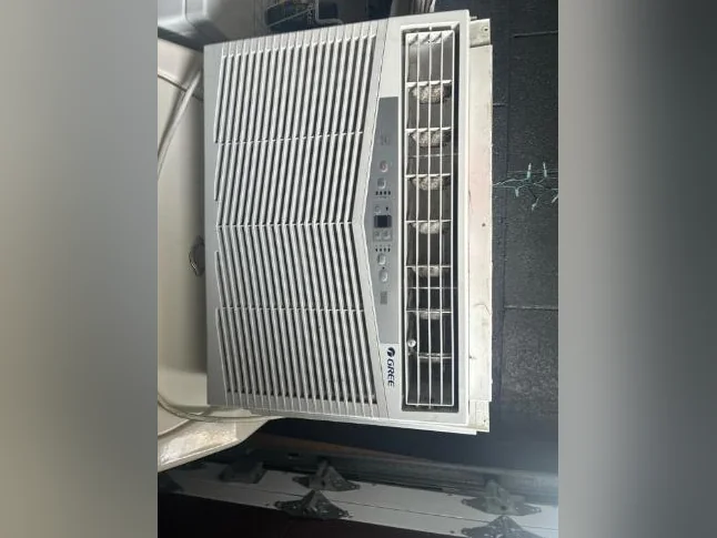 Air climatisé utilisé 1 été.