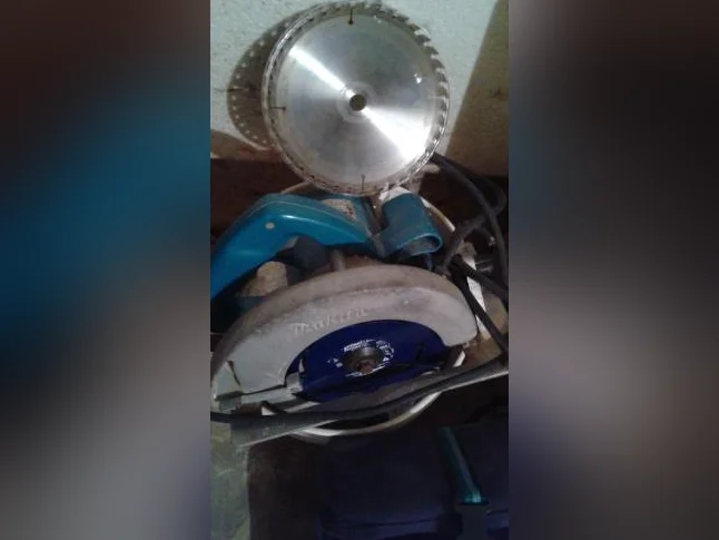 Scie circulaire saw