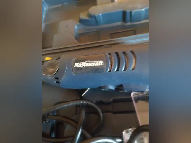 outils rotatif mastercraft avec accessoire et coffret