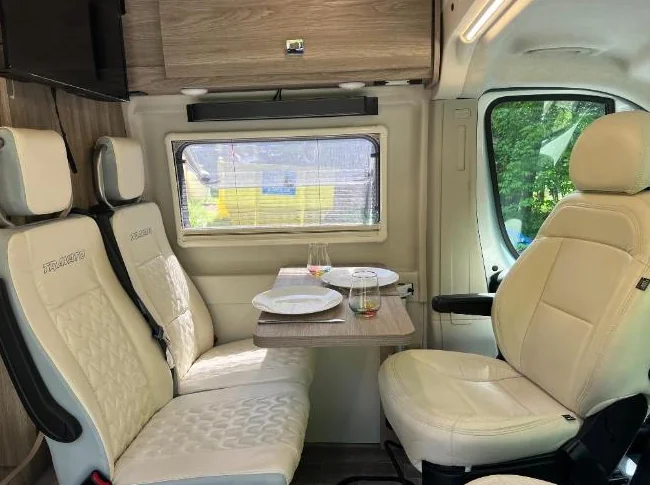 Van Winnebago Travato 21pi thumbnail 6