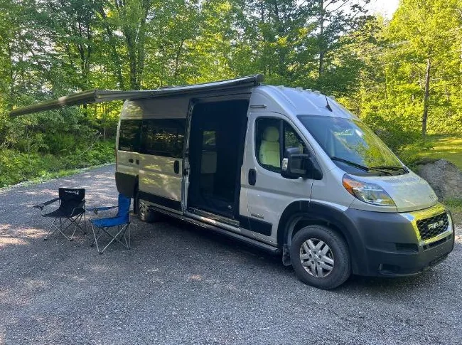 Van Winnebago Travato 21pi thumbnail 4