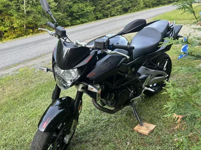 aprilia shiver 750 échange accepté contre honda monkey thumbnail 2