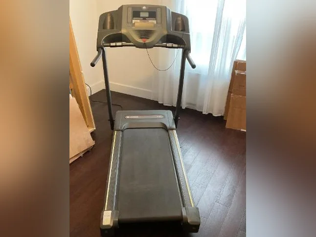 Tapis roulant électrique pliable à vendre thumbnail 3