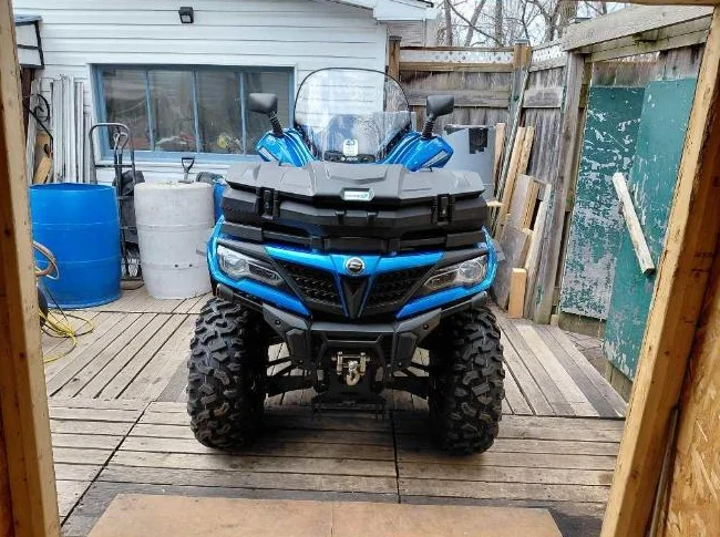 VTT CF Moto 1000cc 2022 comme neuf thumbnail 2