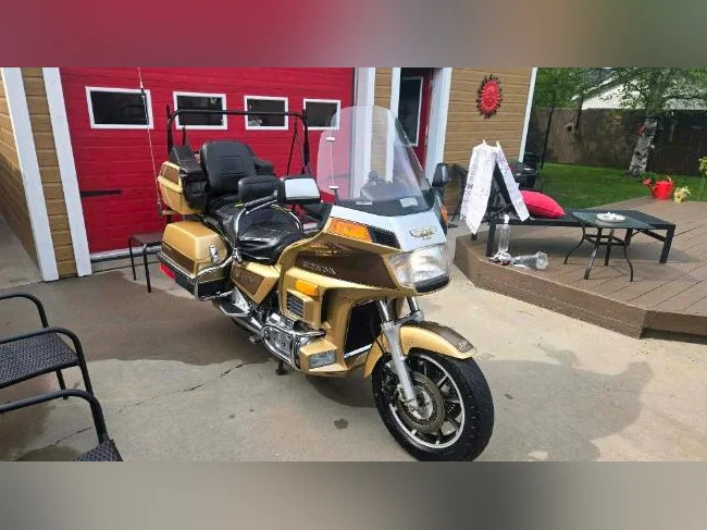 Honda Goldwing 1985 Édition spéciale thumbnail 5