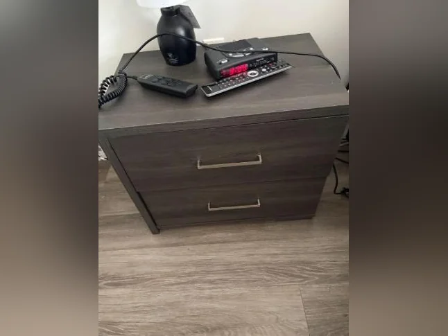 Mobilier de chambre thumbnail 4