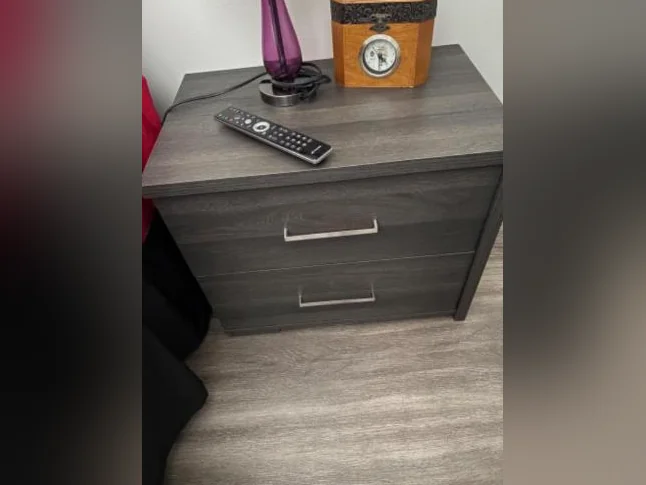 Mobilier de chambre thumbnail 3