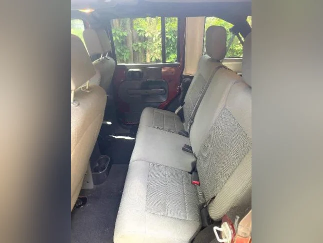 Jeep en bon état à vendre ,négociable,à voir ! thumbnail 9