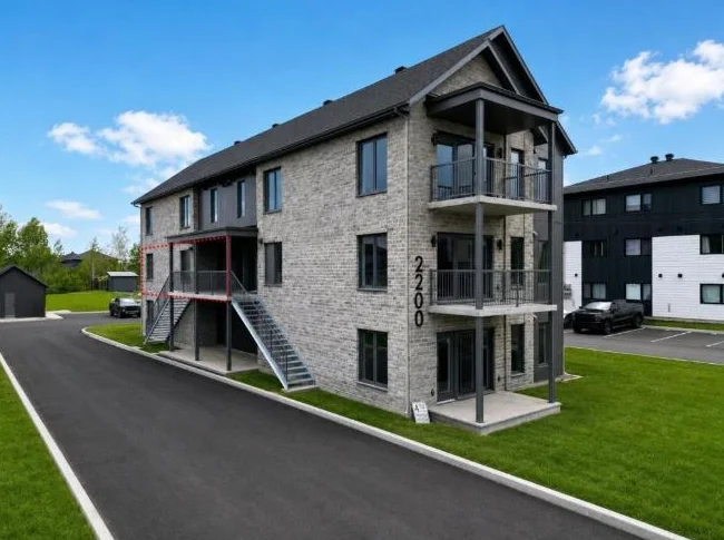 Appartement - Condominium à louer 4 1/2 #103