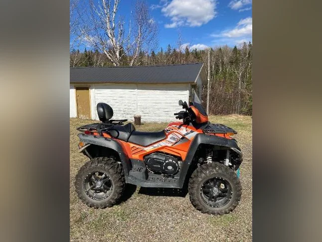VTT Cforce 800 2016