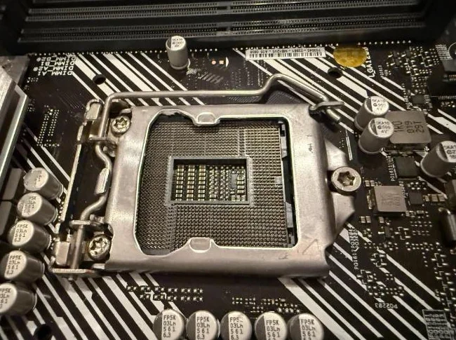 ASUS – Z490-P PRIME - LGA1200 - INTEL (10e GENERATION) – ATX (MOTHERBOARD) thumbnail 7