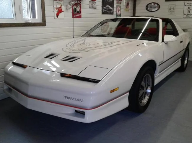 1985 Pontiac Trans Am thumbnail 2