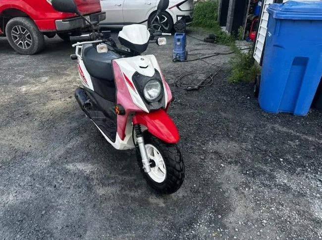 Scooter Yamaha Zuma x thumbnail 2