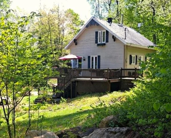 Chalet 4 saisons ou maison à St-Alphonse-Rodriguez thumbnail 2