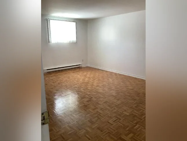 Logement 4 1/2 à louer à L'Assomption thumbnail 2