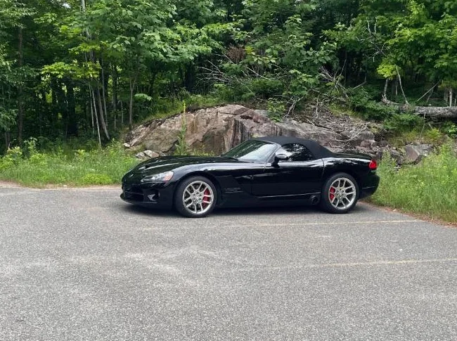 2005 DODGE VIPER SRT-10 8.3L 45000KM thumbnail 10
