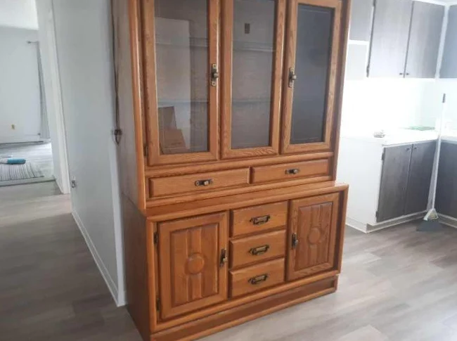superbe meuble bahut en chêne,