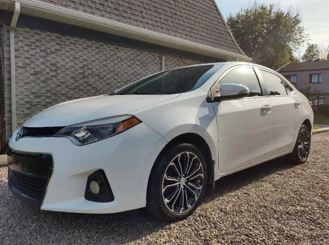 Toyota Corolla S 2014 ***IMPECCABLE***Très Propre*** thumbnail 2