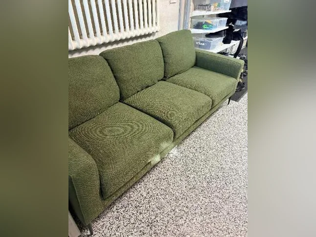 Sofa 3 places thumbnail 3