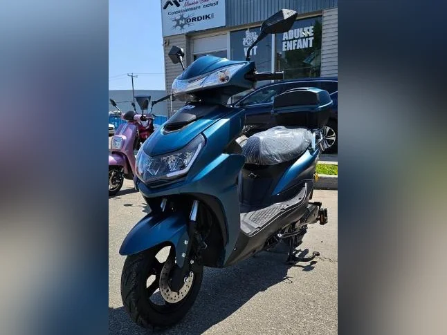 2023 Gio Phoenix SCOOTER ÉLECTRIQUE thumbnail 2