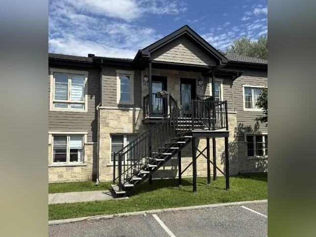 Beau 4 1/2 - Saint-Hyacinthe (Douville) - Disponible octobre ou novembre 2026