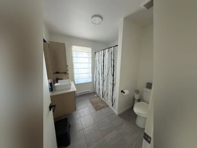 🔥 CESSION DE BAIL – Superbe 4½ moderne – Saint-Hyacinthe – 1516$ thumbnail 8