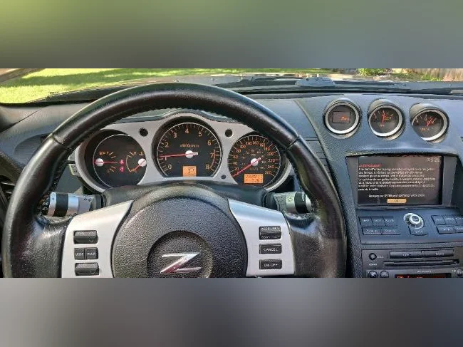350z thumbnail 3