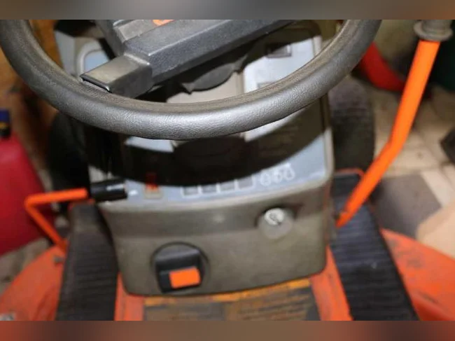 Tracteur-tondeuse rotostatic Columbia thumbnail 3
