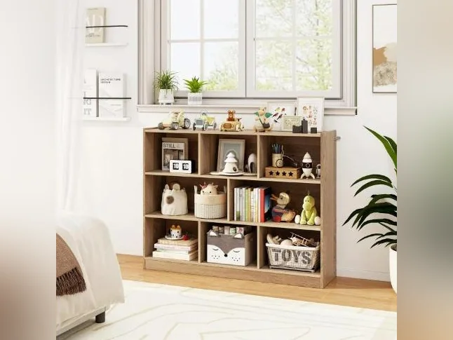 Bibliothèque neuve beige, jamais déballé à vendre