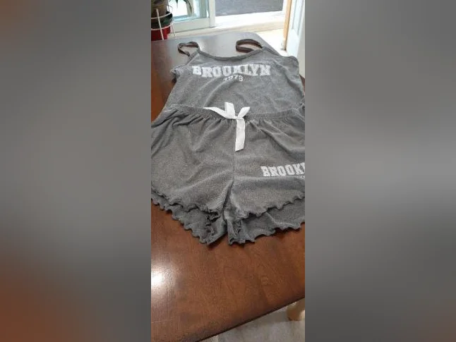 pyjama d'été-boxeur et camisole pour les (3) 25$