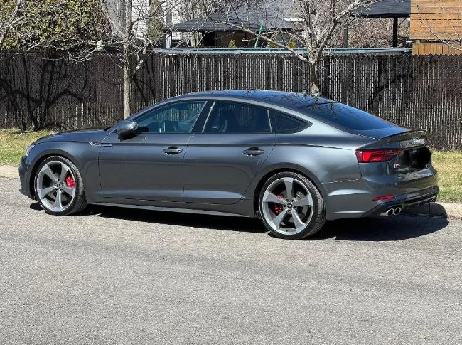Audi S5 sportback technik 3.0l tfsi