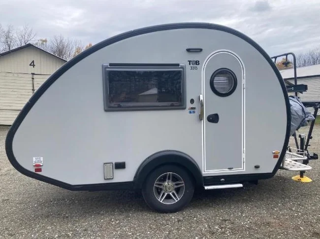 Mini-Roulotte nuCamp Tab 320 S Boondock thumbnail 2