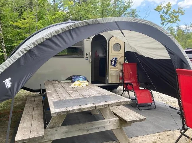 Mini-Roulotte nuCamp Tab 320 S Boondock thumbnail 5