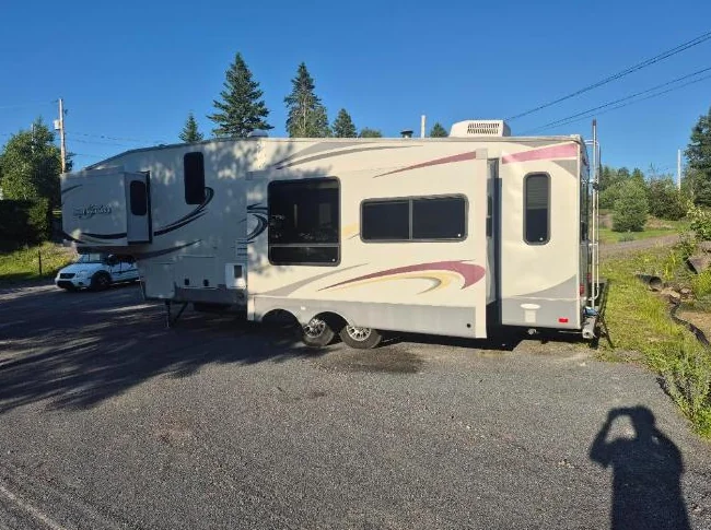 Fifth Wheel GREYSTONE 32RL 2011 thumbnail 8