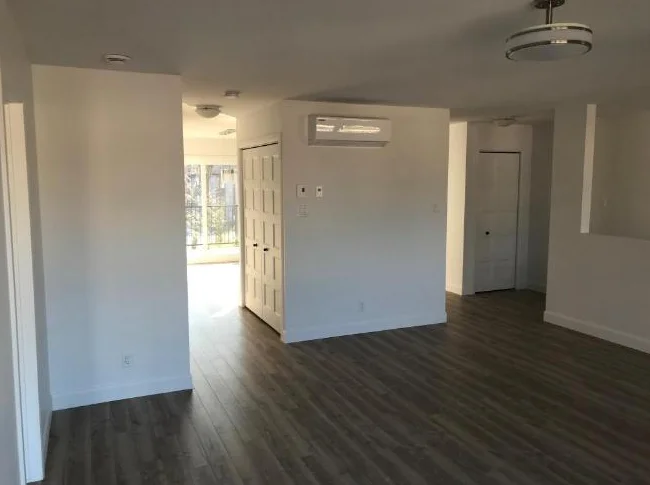 Superbe 5 ½ style CONDO (2019) à Farnham – Thermopompe & 2 Stationnements thumbnail 4