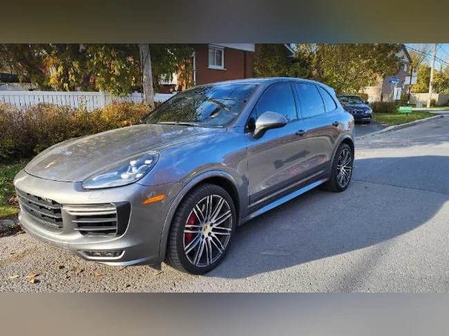 Porsche CAYENNE GTS 2017 thumbnail 2