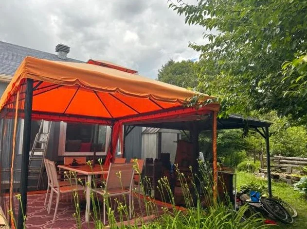 Outsunny soft top Gazebo orange