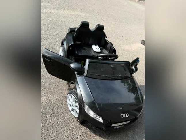 Auto électrique enfants thumbnail 2