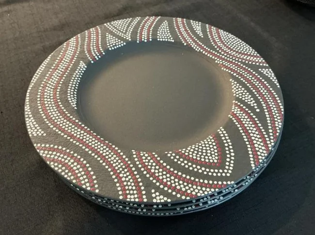 4 Grandes assiettes en porcelaine de Villeroy et Boch thumbnail 2
