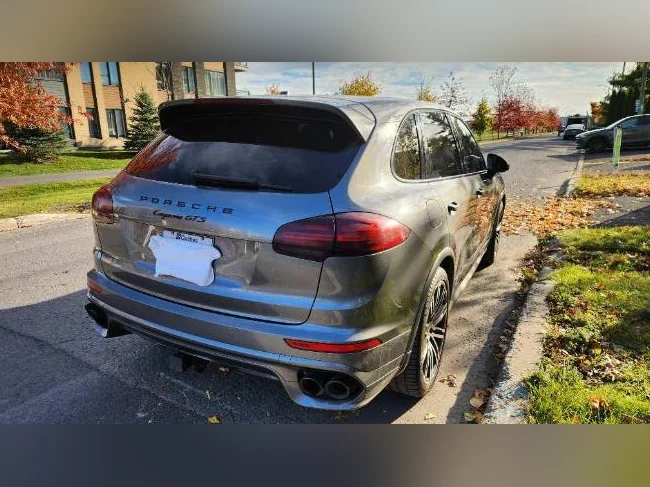 Porsche CAYENNE GTS 2017 thumbnail 4