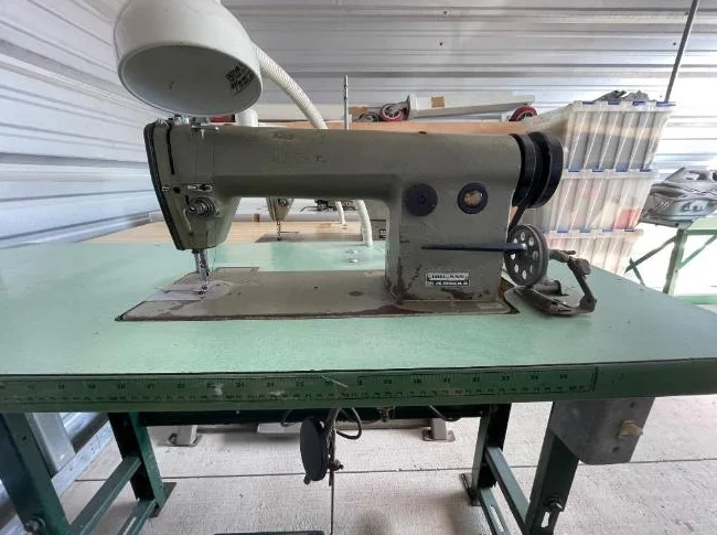 Juki industrial straight stitch sewing machine